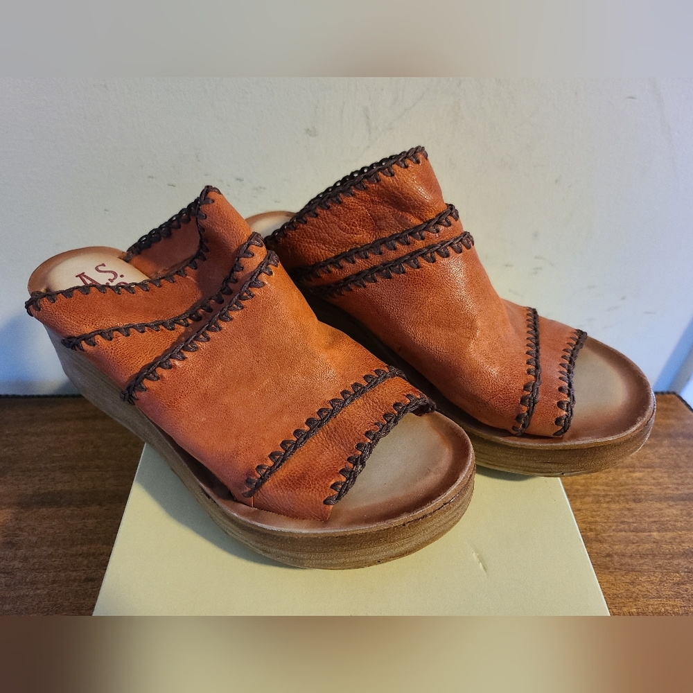 A.S.98 Nelson Wedge Sandals Size 37